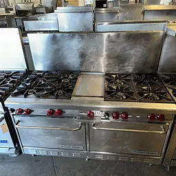 Eight Burner Range Stove Oven With 12" Griddle COMBO MONTAGUE - Master