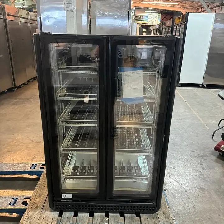 Two Glass Door Refrigerator IMBERA NEW - Master