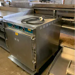 Half Sized Cook And Hold Heated Cabinet ALTO SHAAM - Master