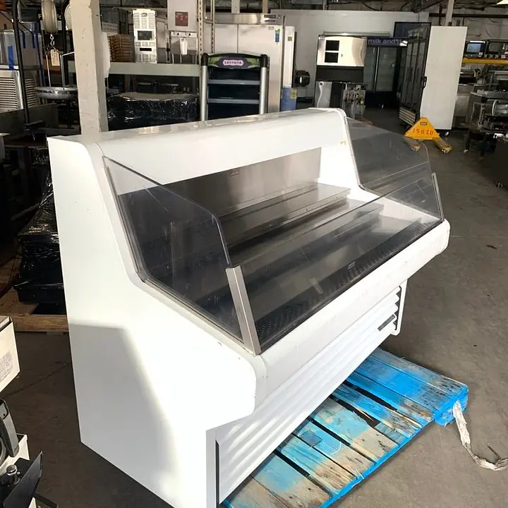 Refrigerated Merchandiser TRUE - Master