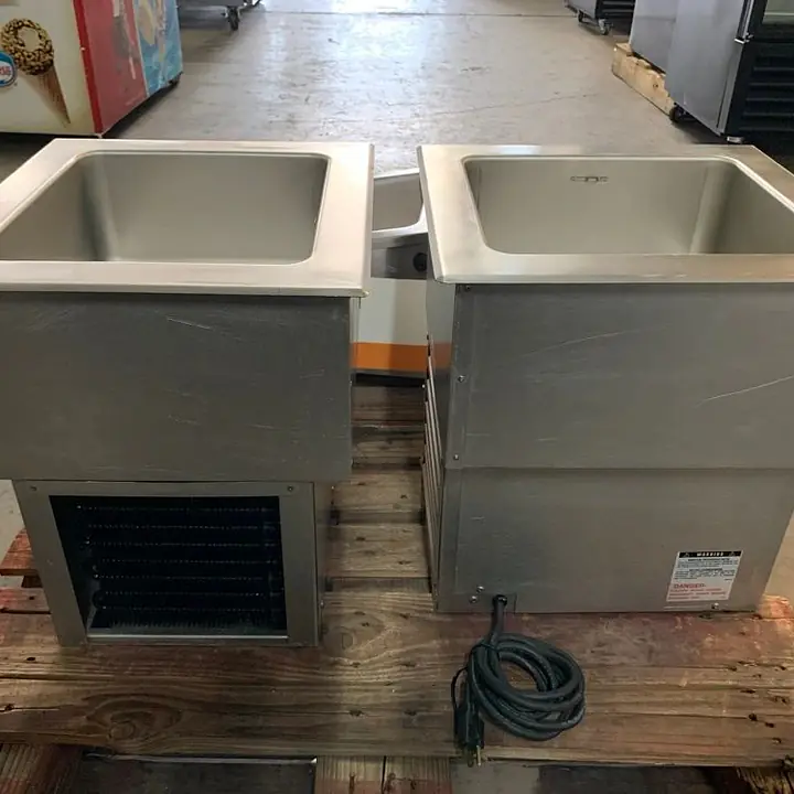 Drop In Refrigerated Cold Well APW WYOTT - Master