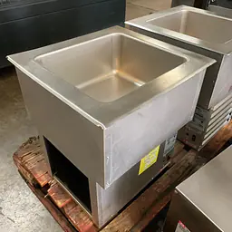 Drop In Refrigerated Cold Well APW WYOTT - Master