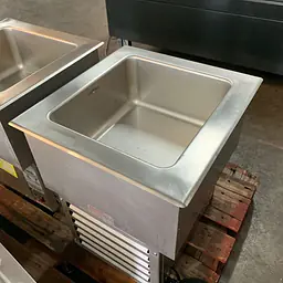 Drop In Refrigerated Cold Well APW WYOTT - Master