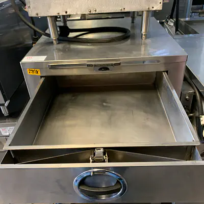 Four Drawer Chip Warmer TOASTMASTER secondary image