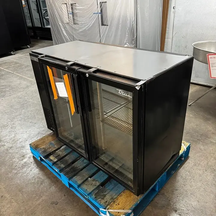 Back Bar Two Glass Door Refrigerator TRUE - Master