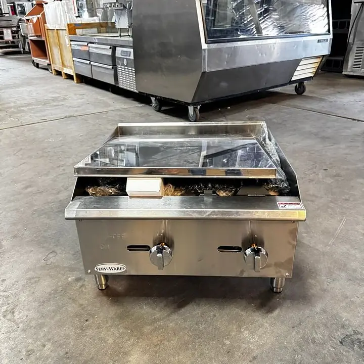 2 Burner Charbroiler 24” SERV-WARE SCBS-24 - Master