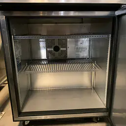 Undercounter Refrigerator TRUE - Master