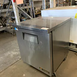 Undercounter Refrigerator TRUE - Master
