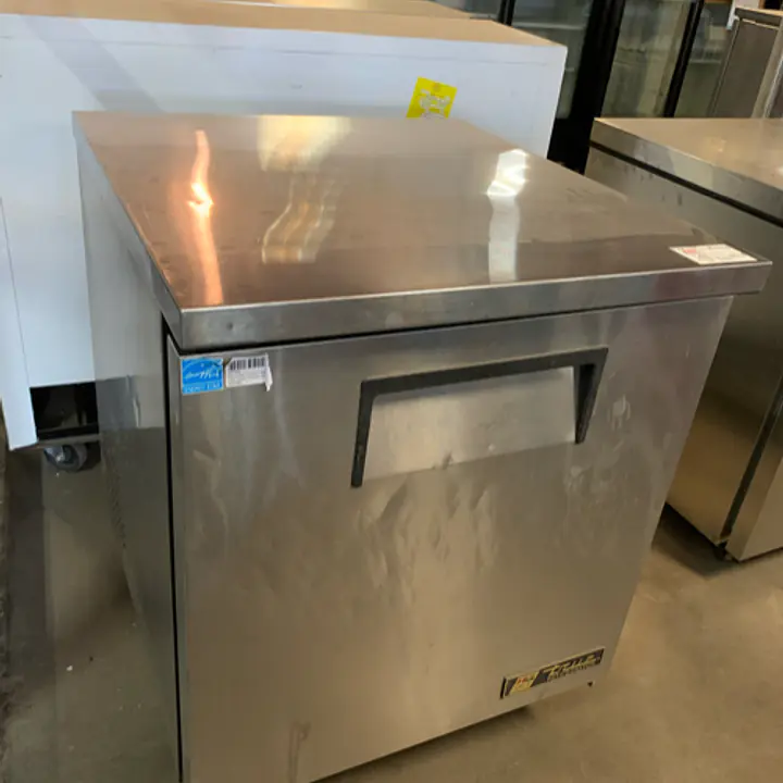 Undercounter Refrigerator TRUE - Master