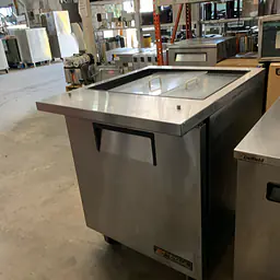 Refrigerated Salad Bar Prep TRUE - Master