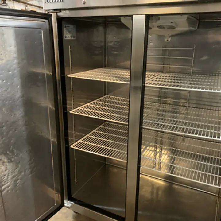 Stainless Steel Two Door Refrigerator TRUE - Master