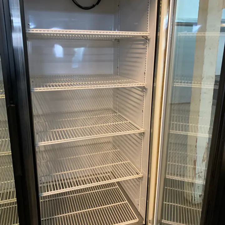 Two Glass Door Refrigerator TRUE - Master