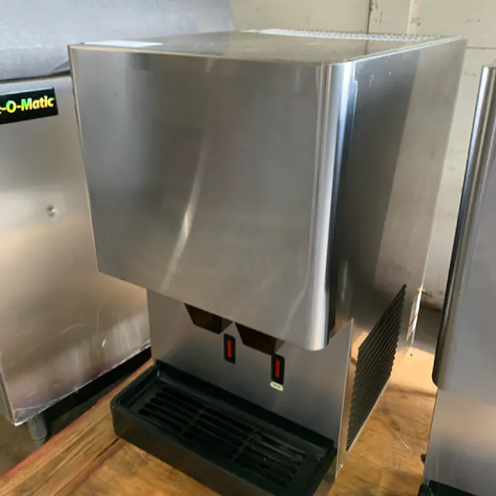 Counter Top Ice Water Machine HOSHIZAKI - Master