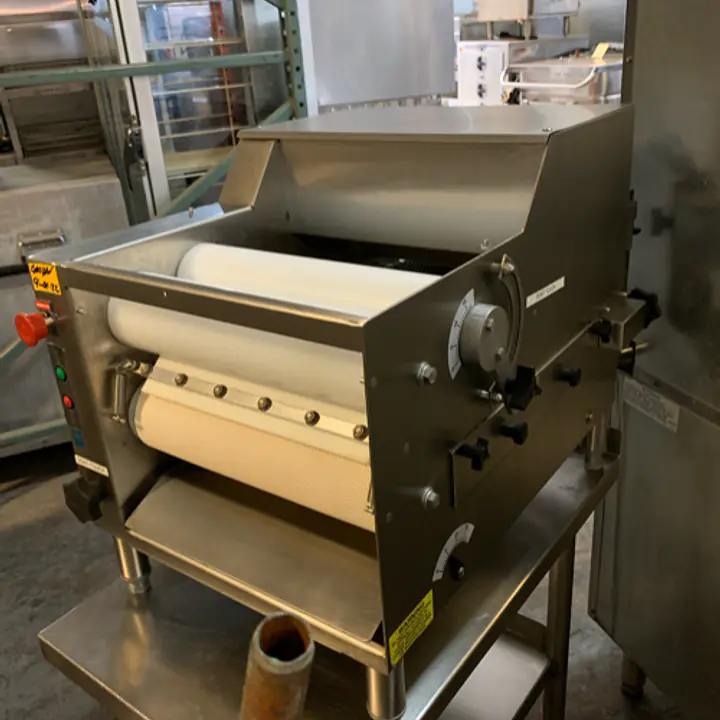 Counter Top Display Case Warmer  - Master