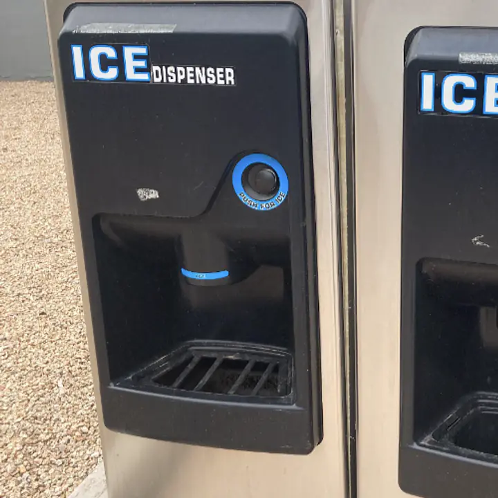 Hoshizaki Ice Dispenser - Master