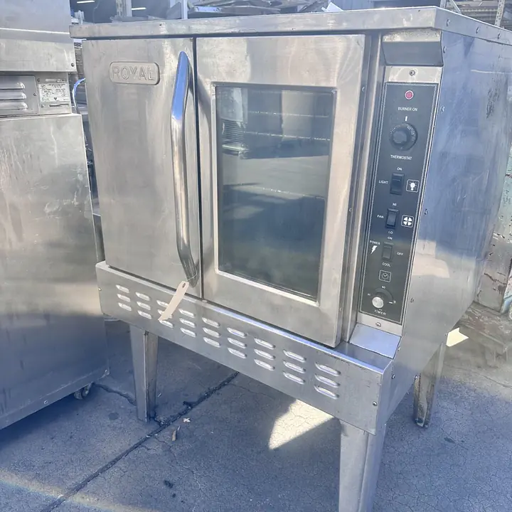 Royal Single Stack Convection Oven Natural Gas - Master