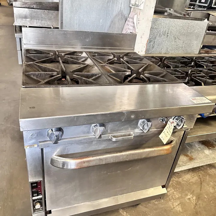 Southbend 4 Burner with Convection Oven - Master