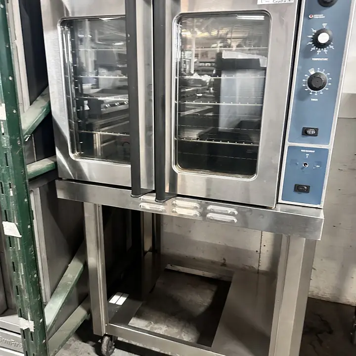 Duke Single Stack Convection Oven 208V 3 Phase - Master