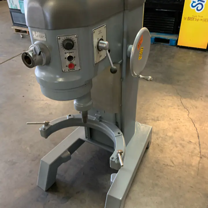 Refrigerated Salad Bar Prep TRUE - Master