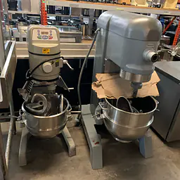 Refrigerated Salad Bar Prep TRUE - Master