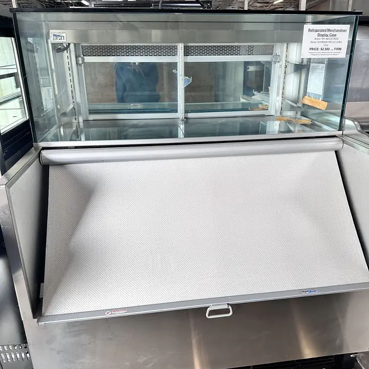 RPI INDUSTRIES SCMB48R-RR-CD-UVBG Merchandiser - Master