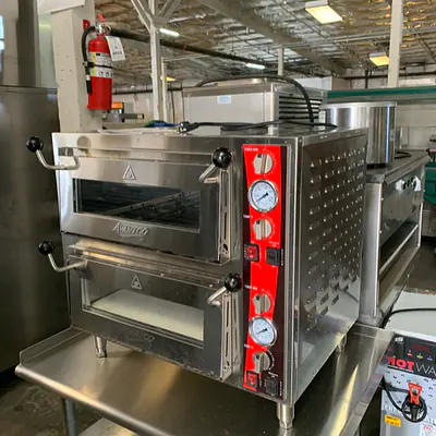 Charbroiler WOLF 72" primary image