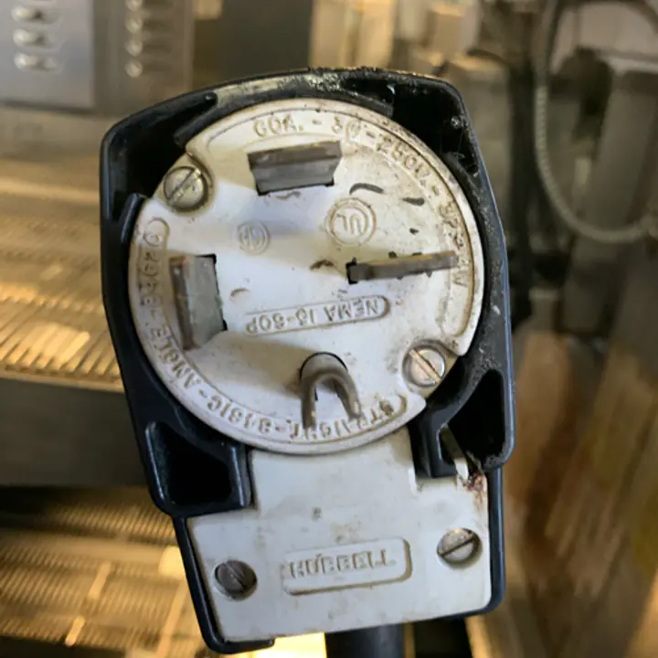 Refrigerated Liquid Dispenser - Master