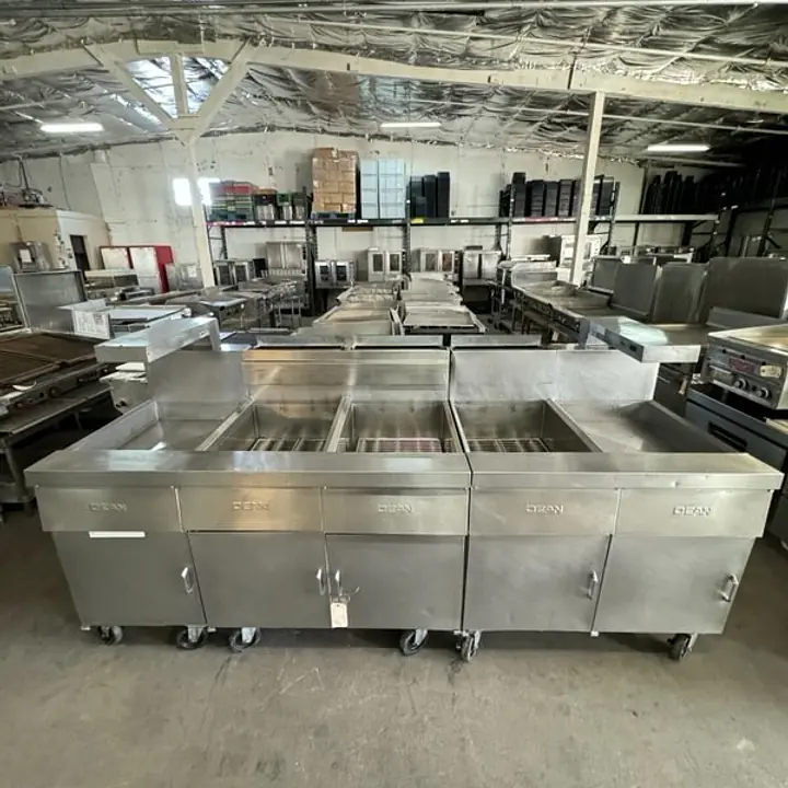 Dean by Frymaster SCFSM360GNS Natural Gas Floor Fryer with 4 Fryers & FryWarmers - Master