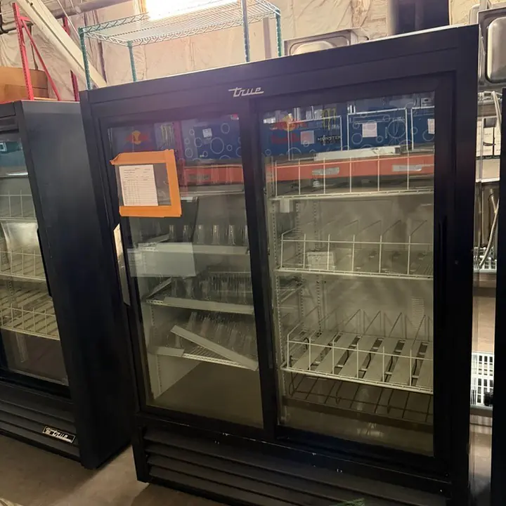 True GDM-41SL-60-HC-LD Commercial Refrigerator FREE SHIPPING - Master