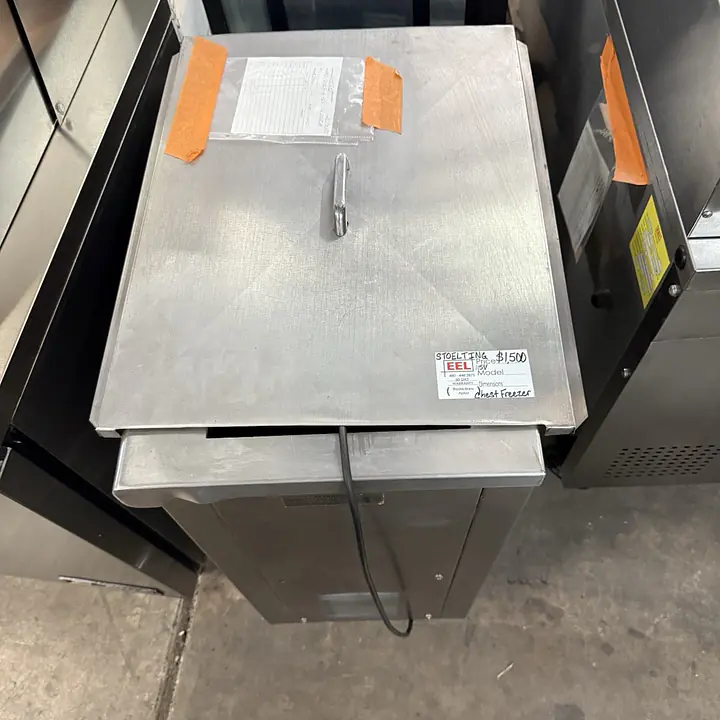 Stoelting Chest Freezer Stainless Steel - Master