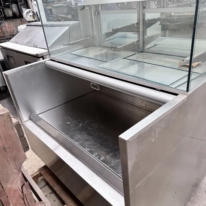 RPI Industries SCMB48R-RR-CD-UVBG Refrigerated Grab n Go - Master