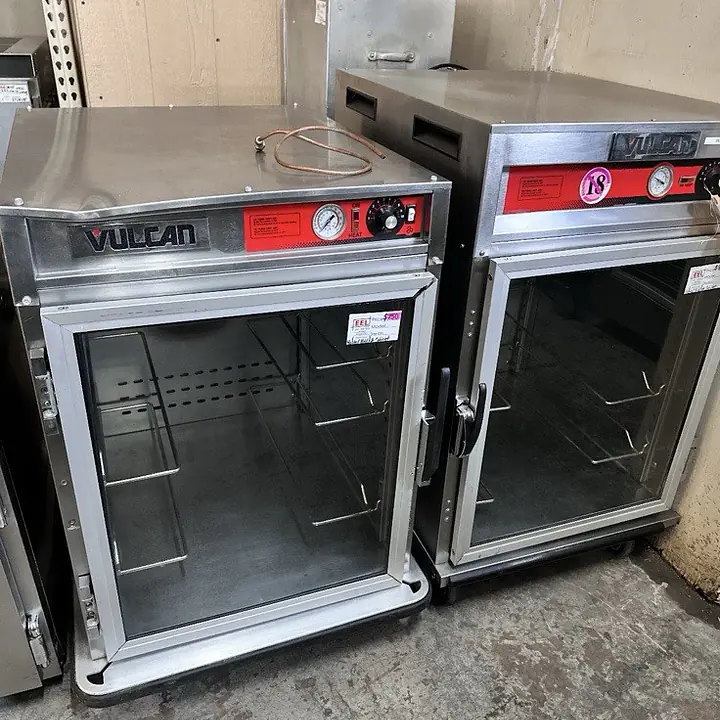 Commercial USED Heated Holding Cabinet VULCAN - Master