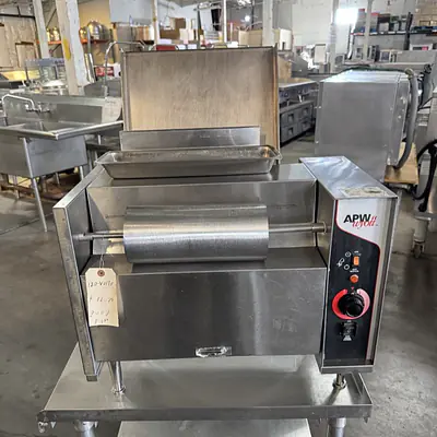 APW Wyott M-95-2 Electric Countertop Bun Grill Conveyor Toaster primary image
