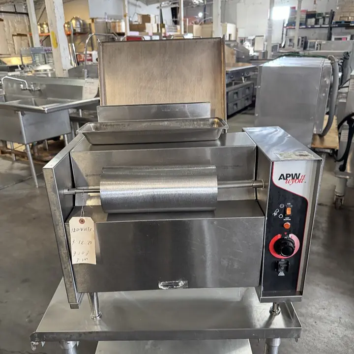 APW Wyott M-95-2 Electric Countertop Bun Grill Conveyor Toaster - Master