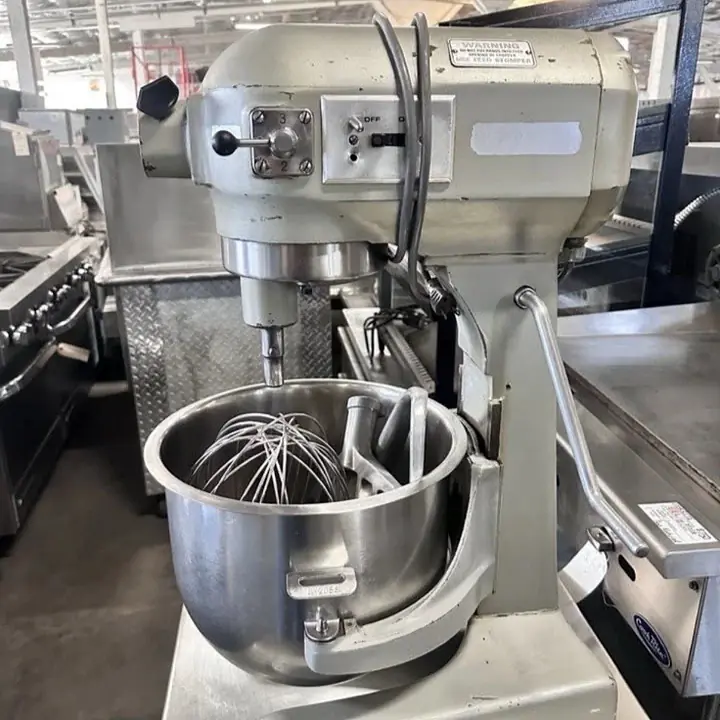 Hobart Mixer 20qt Counter Top - Master