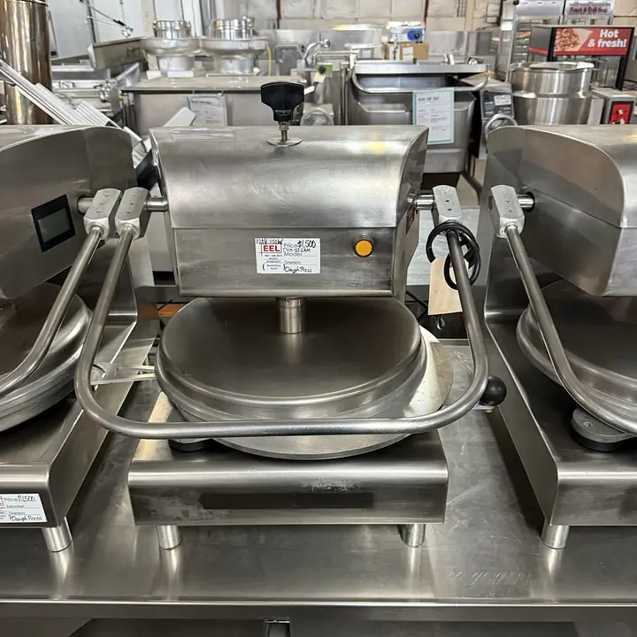 DXM-SSCAM Dough Press Stainless Steel  120 Volts - Master