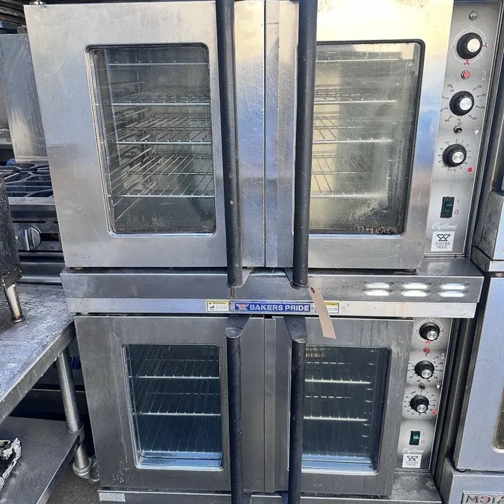 Bakers Pride Double Stack Convection Oven Single Phase 208 V - Master