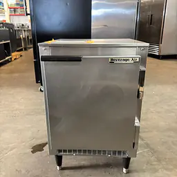 Used Beverage Air UCR20HC-23 20" Undercounter Refrigerator - Master