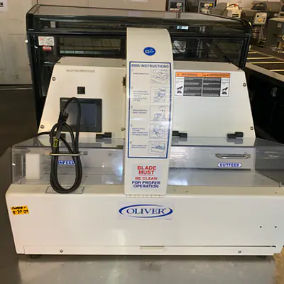 Counter Top Bread Slicer OLIVER primary image