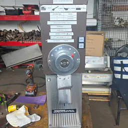 Grindmaster 890 Coffee Grinder - Master