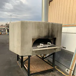 Outdoor Stone Pizza Oven WOODSTONE - Master