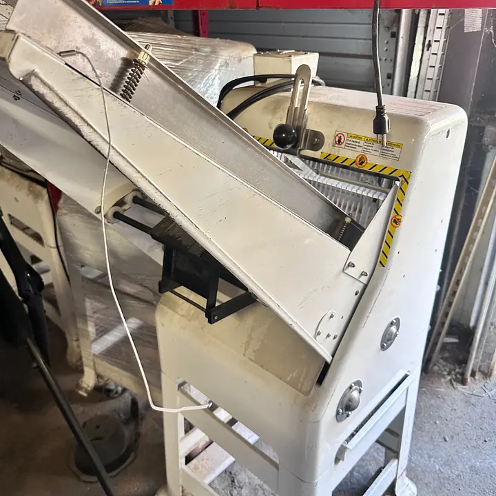 Oliver Bread Slicer 797-32 - Master