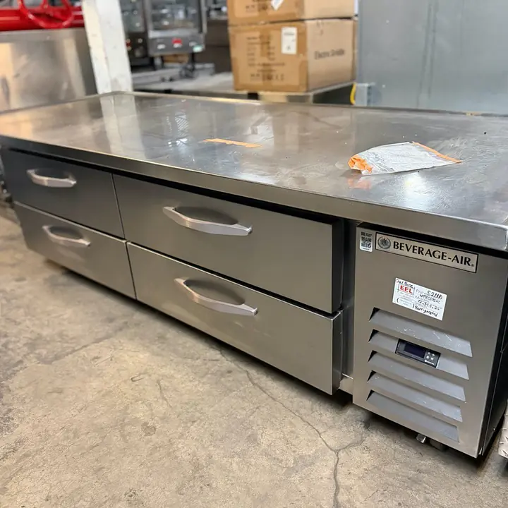Chef Base Grill Base Beverage Air WTRCS72HC  4 drawer refrigeration 115V TESTED - Master